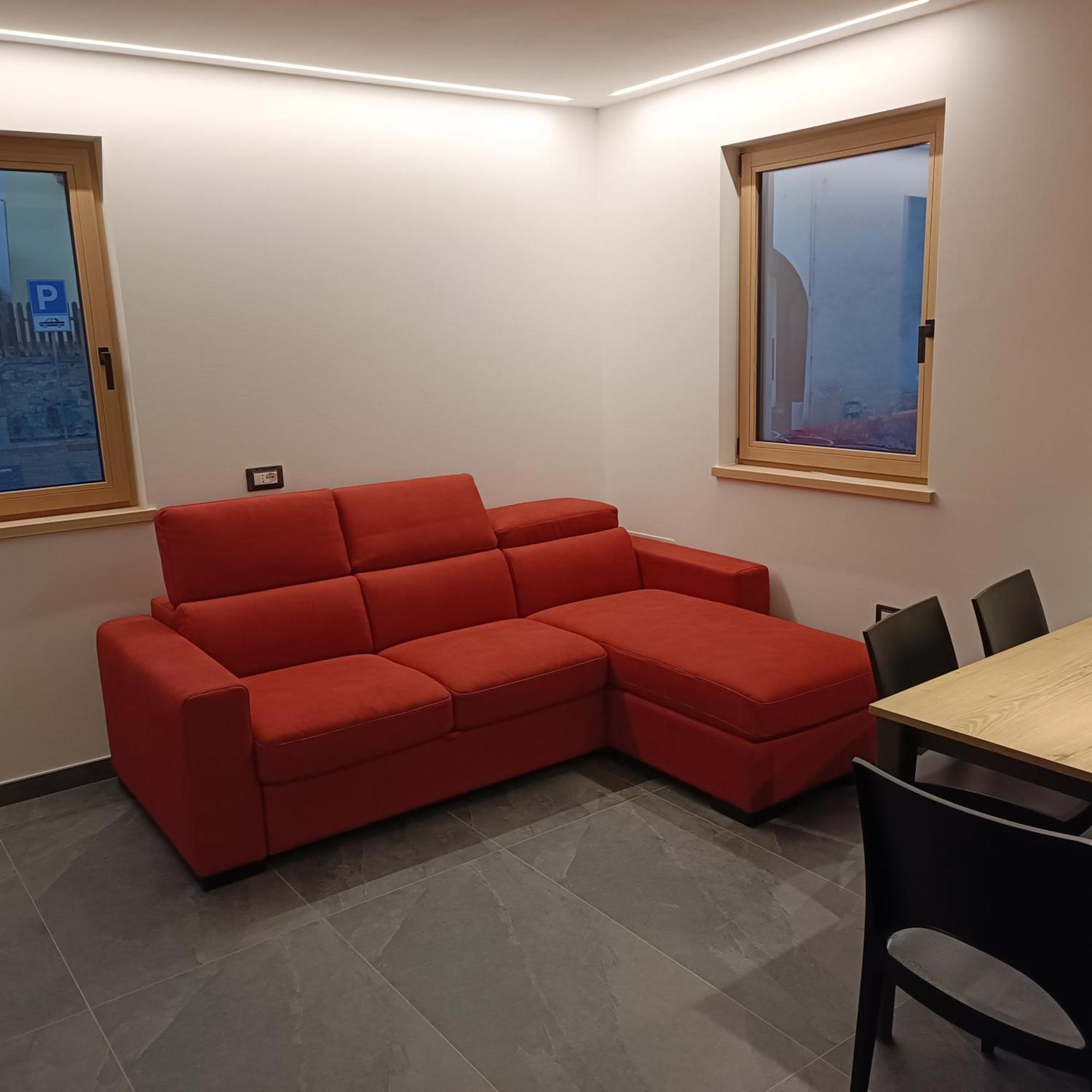 Casa Anita Apartment Mezzana  Ngoại thất bức ảnh