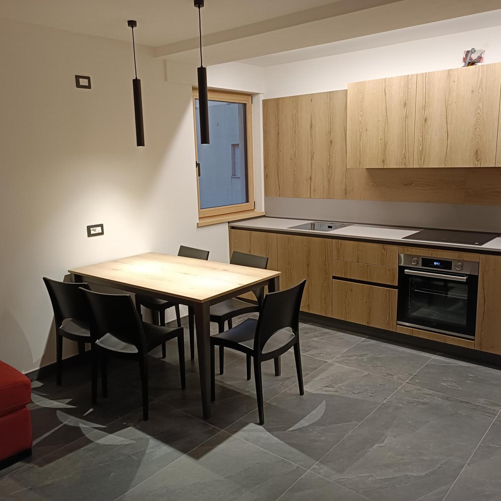 Casa Anita Apartment Mezzana  Ngoại thất bức ảnh